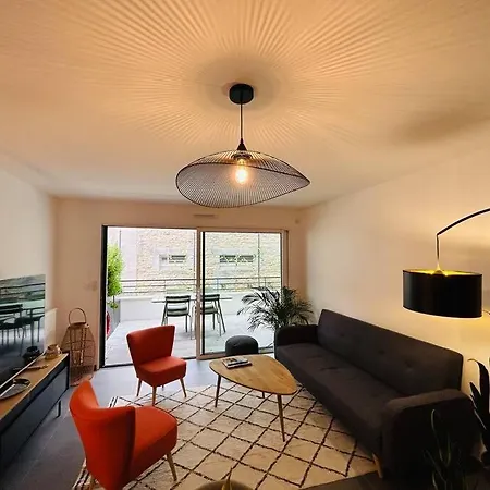 L'hermine Terrasse Et Parking, 500 公寓 孔卡尔诺